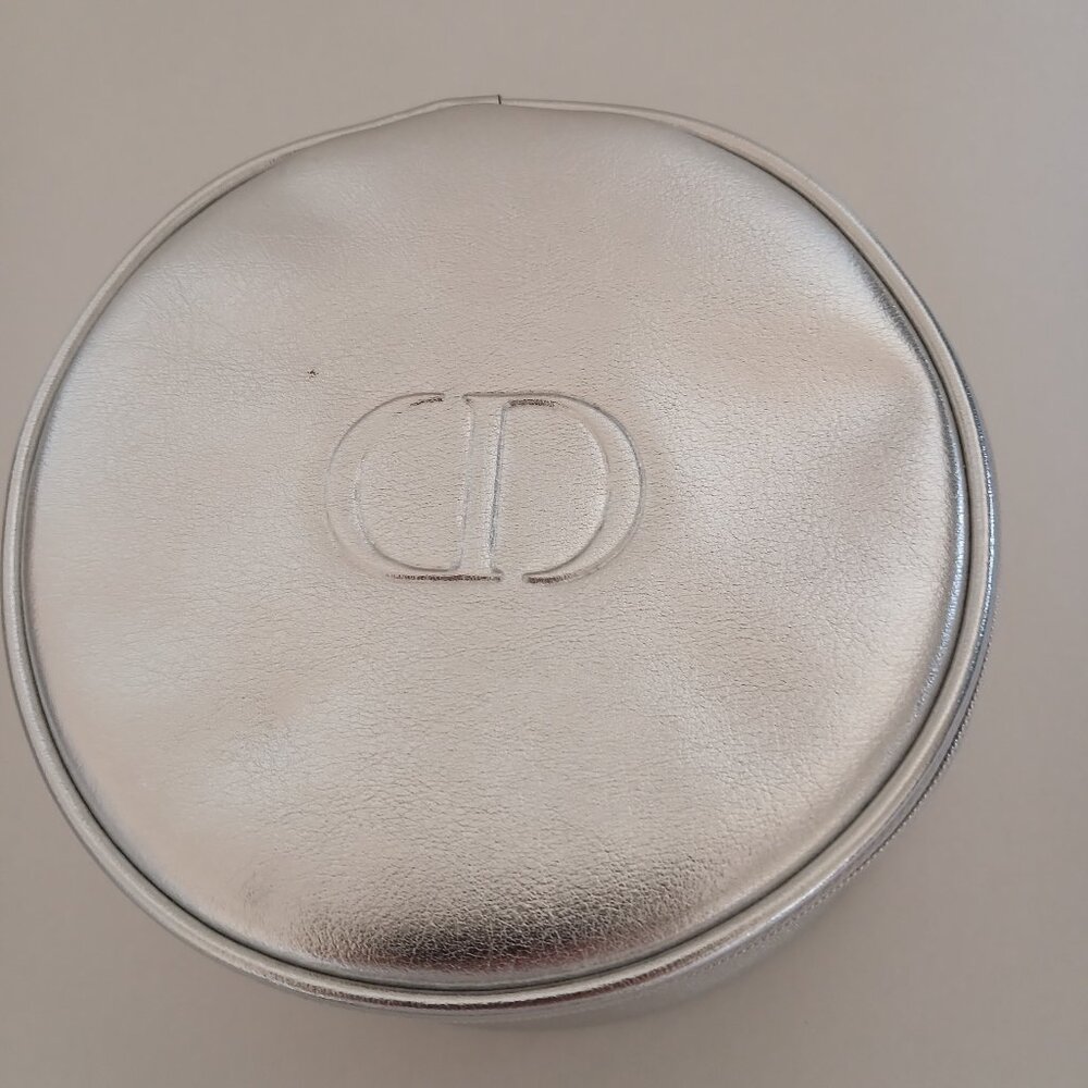 CD Christian Dior Parfums Cosmetic Bag Travel Pouch Round Silver